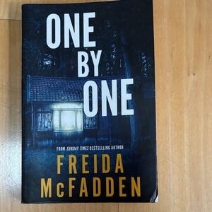 Freida McFadden | One By One